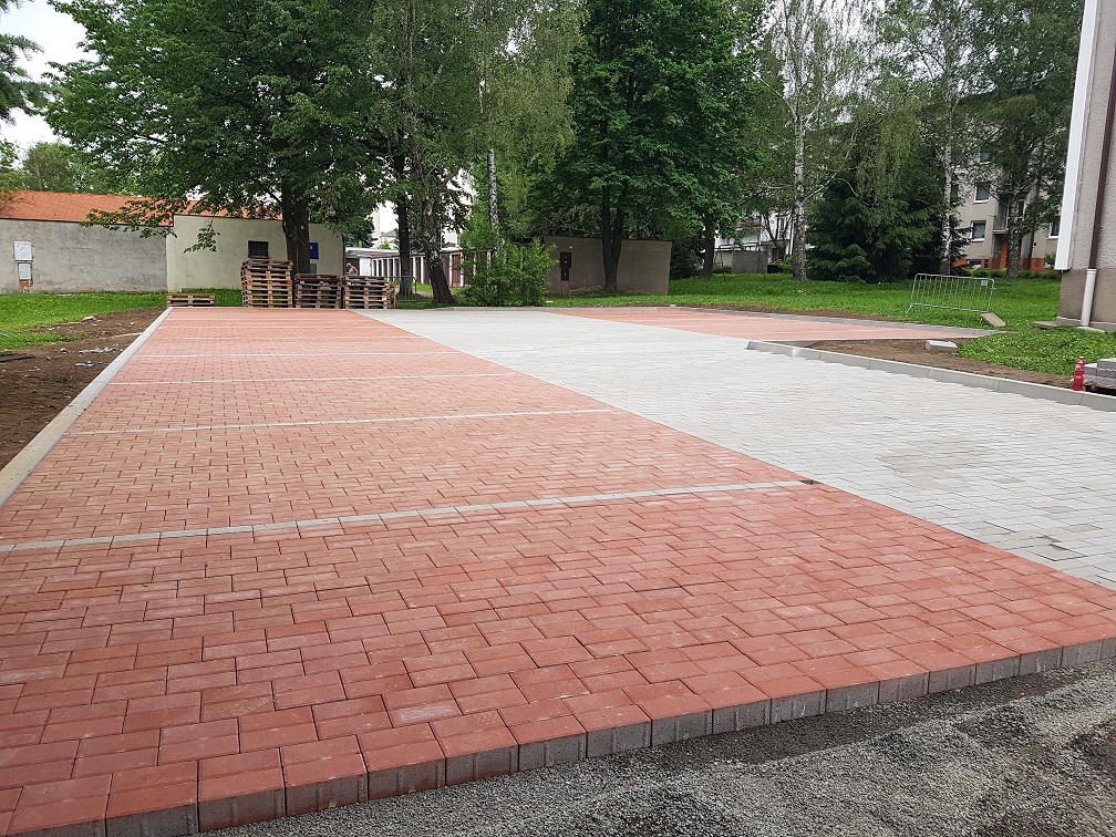 Pokladka-dlazby-1-1.jpg