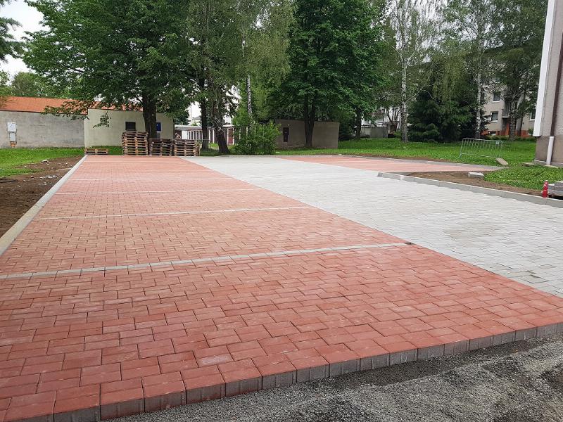 Pokladka-dlazby-1-1.jpg